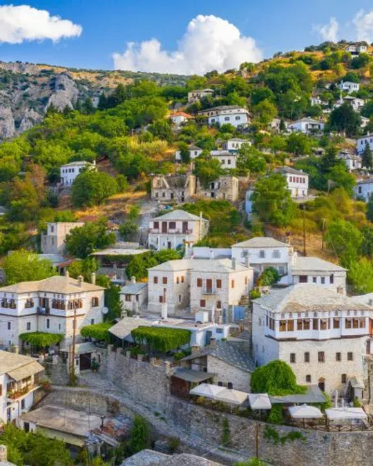 VOLOS – MONTE PELION – ATENAS  