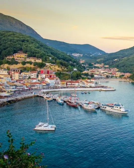 PREVEZA - CORINTO - ATENAS