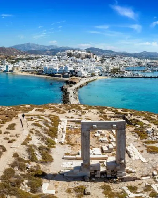 NAXOS