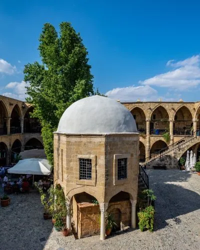 NICOSIA: VISITA DE LA CIUDAD