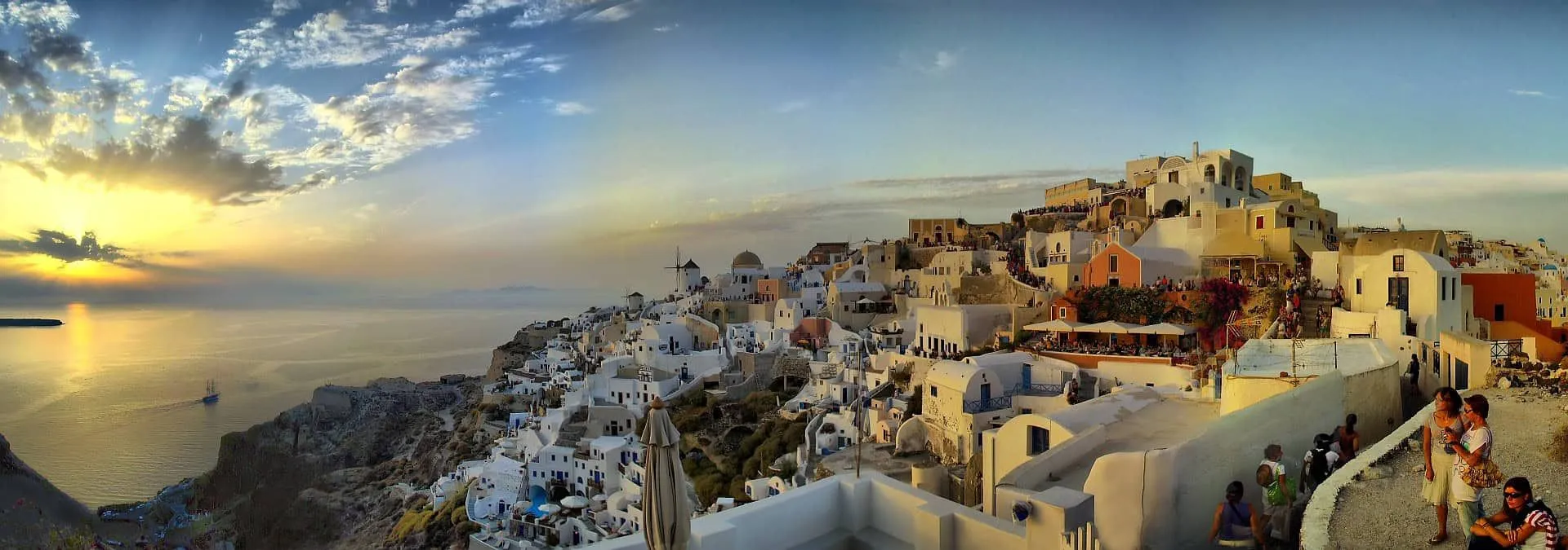 Viajar a Guía de Santorini (Thira): El volcán y la leyenda de la Atlántida - Guía completa de viaje