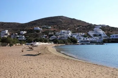 Guía de Sikinos: La pequeña joya virgen