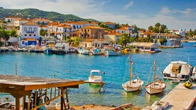 Guía de Spetses: La isla de los aromas