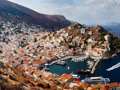 Guía de Hydra: La isla sin coches de los artistas