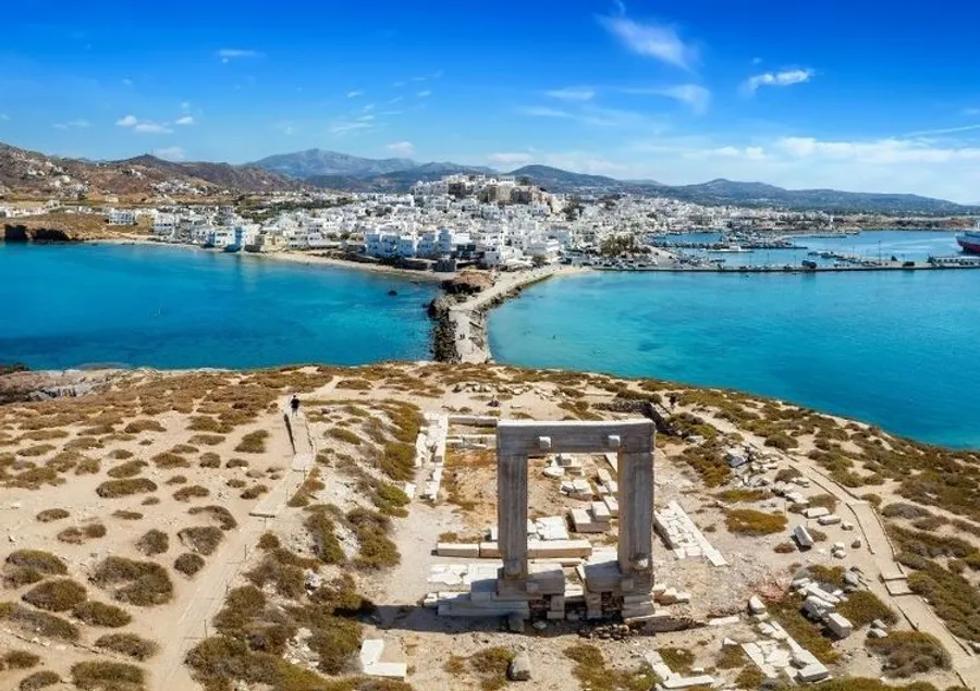ATENAS y NAXOS - 2026 - Imagen 1