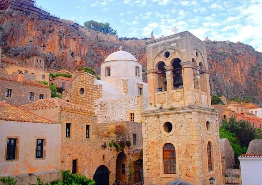 FLY & DRIVE: ATENAS Y PELOPONESO - 2026 - Imagen 1